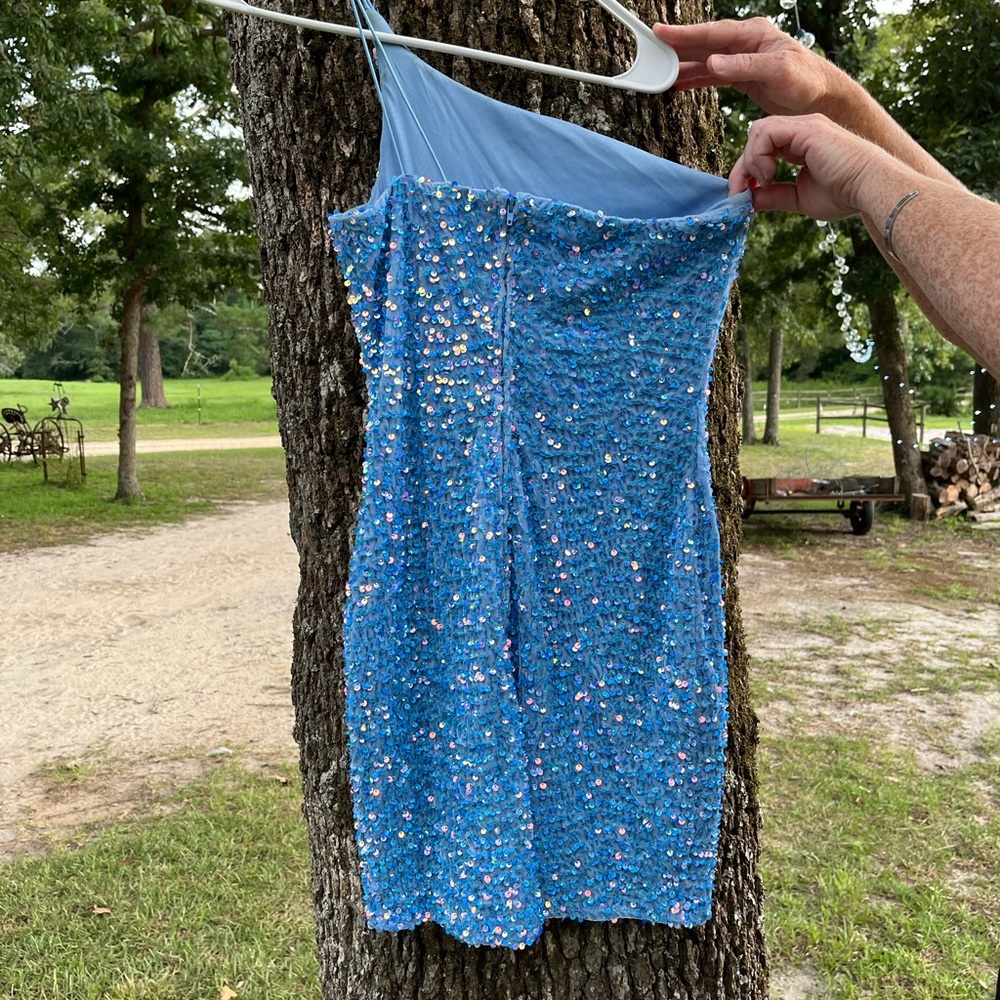 Elegant Blue Sequin Prom Dress